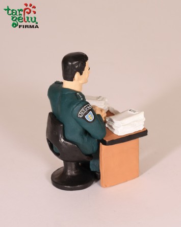 Suvenyras POLICININKAS TYRĖJAS | Profesiniai suvenyrai | Dovanos
