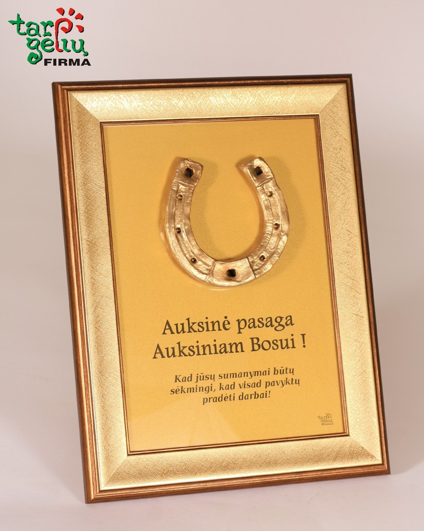 Auksinė pasaga auksiniam Bosui | Dovanų idėjos Boso dienai