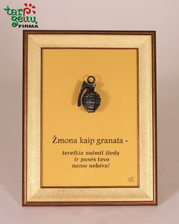 Žmona kaip granata, tereikia... | Dovanų idėjos