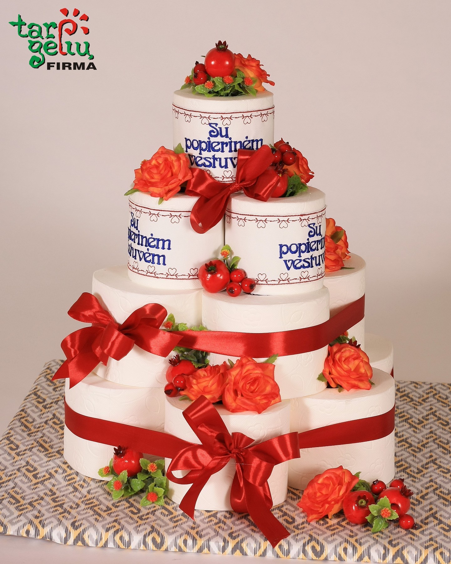 Popierinių vestuvių tortas | Dovanos vestuvių metinėms
