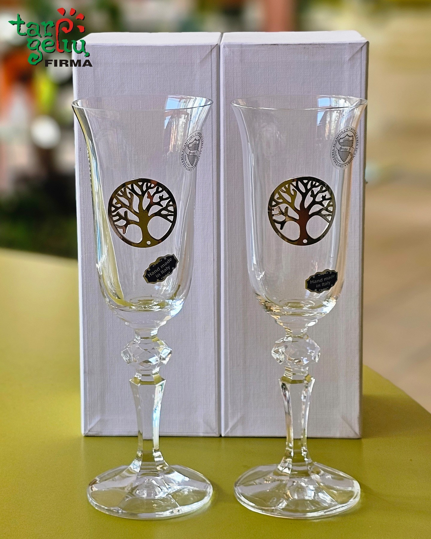 Champagne glasses | Gifts