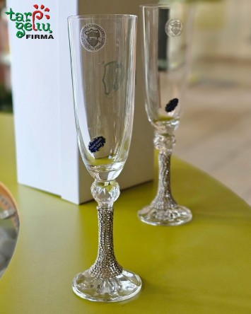 Champagne glasses | Gifts