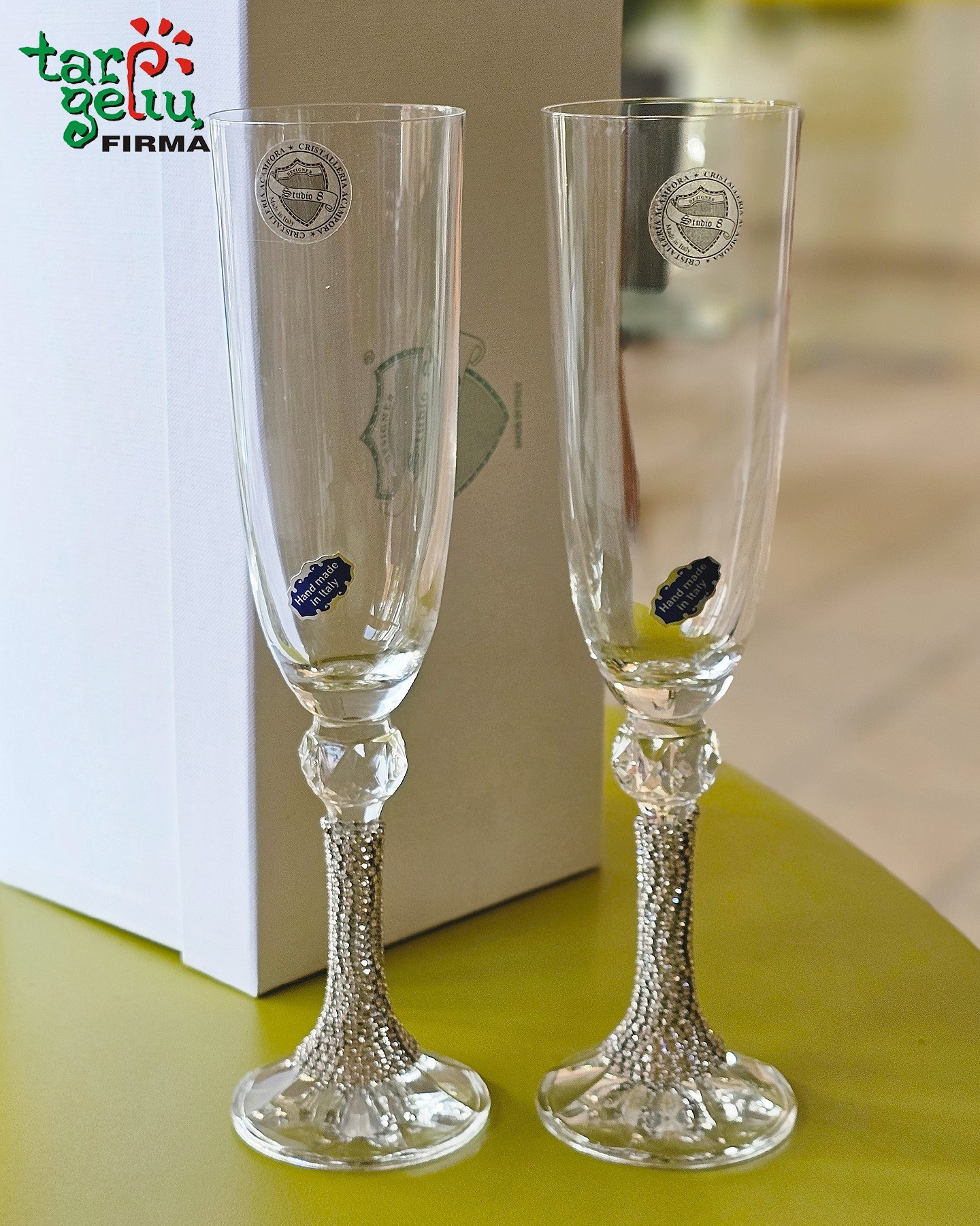 Champagne glasses | Gifts